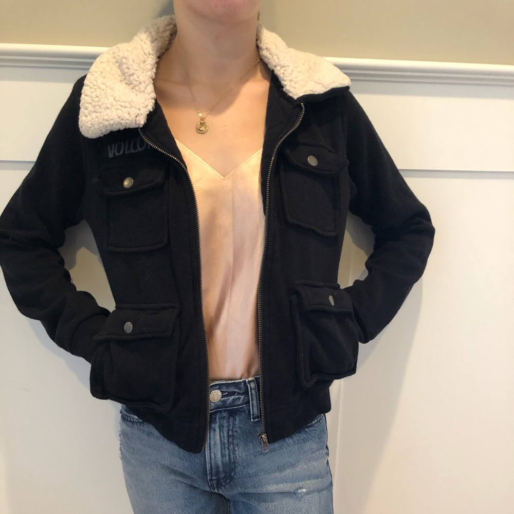 Volcom shearling collared zip sweatshirt S